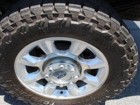 Used 2019 Ford F250 XLT w/ XLT Value Package AWD/4WD image 15