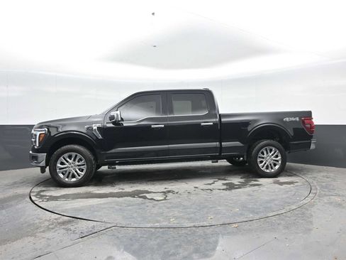 Used 2025 Ford F150 Lariat w/ Equipment Group 501A Mid AWD/4WD image 4