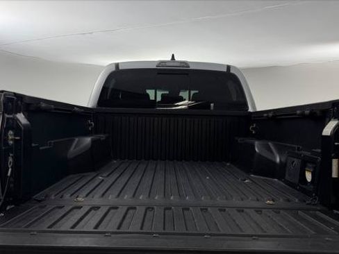 Used 2020 Toyota Tacoma TRD Sport RWD image 14