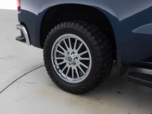 Used 2020 Chevrolet Silverado 1500 LT w/ All-Star Edition AWD/4WD image 21