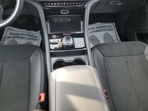New 2026 Jeep Grand Cherokee Altitude AWD/4WD image 22