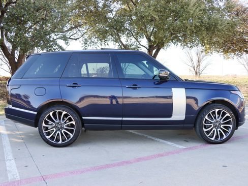 Used 2019 Land Rover Range Rover Supercharged AWD/4WD image 8