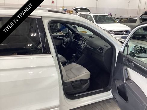Used 2020 Volkswagen Tiguan SEL Premium R-Line AWD/4WD image 11