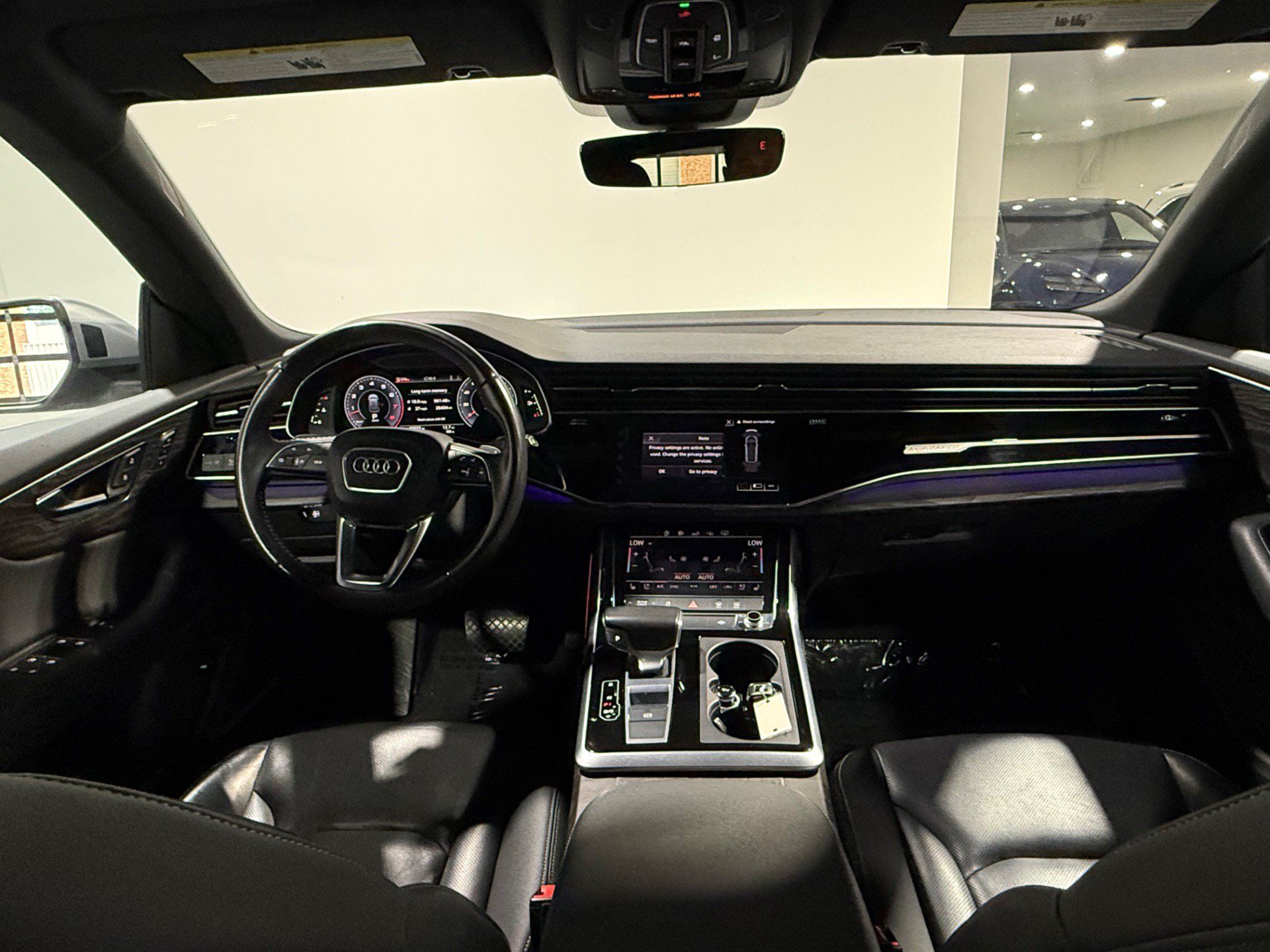 Used 2019 Audi Q8 Premium Plus w/ Premium Plus AWD/4WD image 20