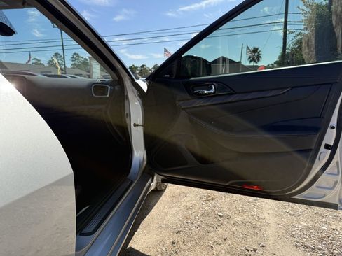 Used 2017 Nissan Maxima Platinum image 30