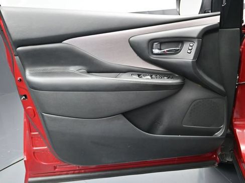 Used 2023 Nissan Murano SL w/ SL Moonroof Package FWD image 18