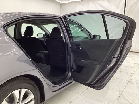 Used 2013 Honda Accord LX image 23