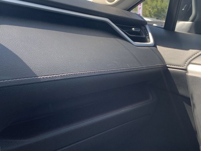 Used 2021 Toyota RAV4 Limited AWD/4WD image 10