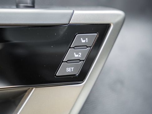 New 2026 Toyota Tundra Limited AWD/4WD image 39