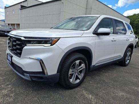 Certified 2023 Honda Pilot EX-L image 3