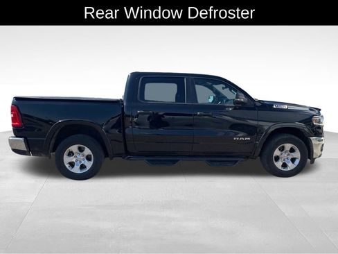 Used 2025 RAM 1500 Big Horn AWD/4WD image 11
