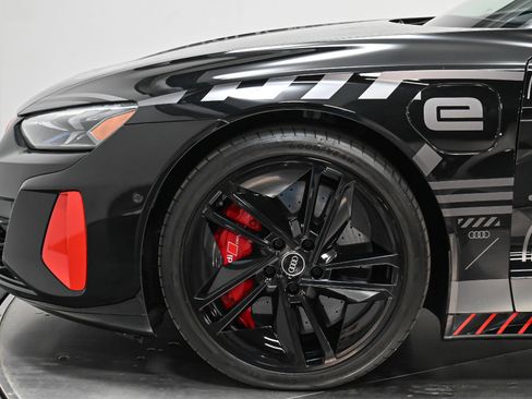 Used 2023 Audi RS e-tron GT image 64