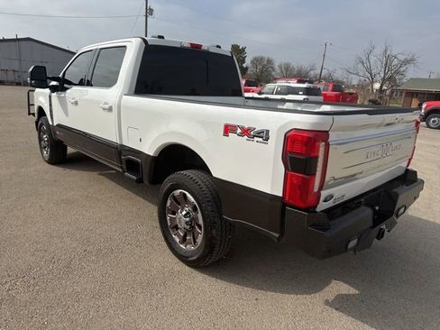 Used 2024 Ford F250 King Ranch image 6