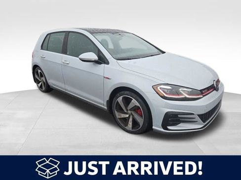 Used 2020 Volkswagen GTI SE image 1