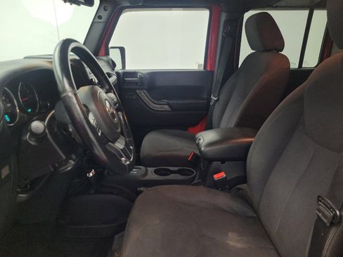 Used 2015 Jeep Wrangler Unlimited Sport w/ Quick Order Package 24S AWD/4WD image 17