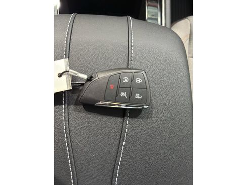 New 2026 Chevrolet Traverse LT w/ LPO, Floor Liner Package image 28