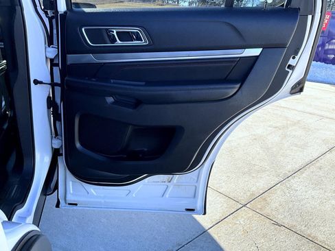 Used 2017 Ford Explorer Sport w/ Equipment Group 401A image 23