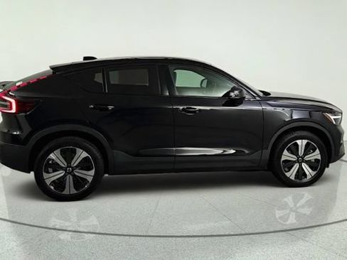 Certified 2023 Volvo C40 P8 Recharge Plus w/ Protection Package Premier AWD/4WD image 8