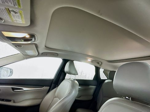 Used 2023 INFINITI QX50 Luxe image 25