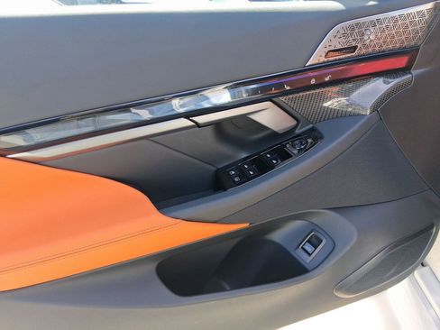 New 2026 BMW M5 w/ Carbon Package image 13