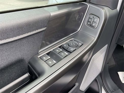 New 2025 Ford F150 Lariat w/ Equipment Group 502A High image 14