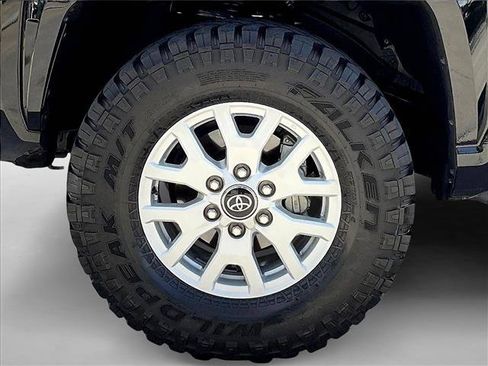 Used 2026 Toyota Tacoma SR5 RWD image 10