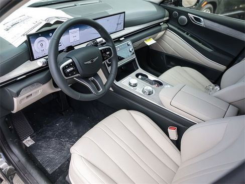 New 2025 Genesis GV80 2.5T Advanced image 12