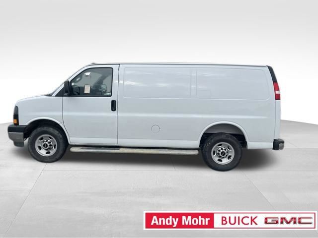 Used 2025 GMC Savana 2500 w/ Driver Convenience Package RWD image 10