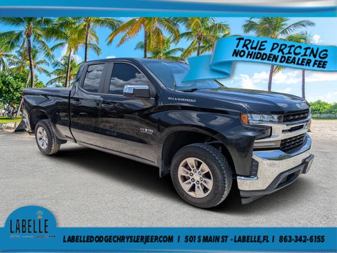 Used 2020 Chevrolet Silverado 1500 LT w/ Texas Edition RWD image 1