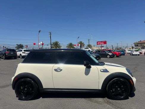 Used 2013 MINI Cooper S FWD image 11