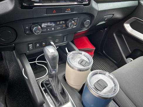 Used 2022 Nissan Frontier SV RWD image 22