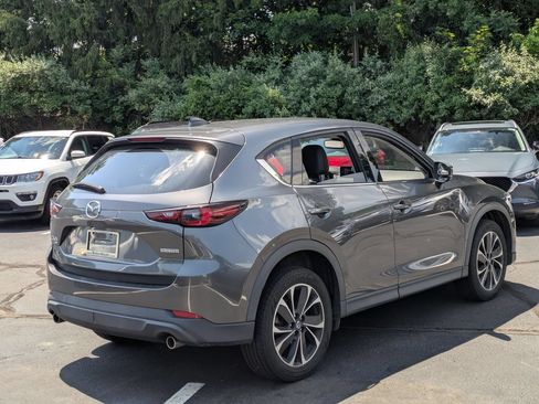 Used 2022 MAZDA CX-5 AWD 2.5 S w/ Premium Plus Pkg image 2
