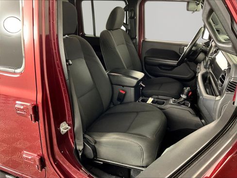 Used 2021 Jeep Wrangler Unlimited Sport AWD/4WD image 27