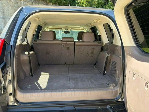 Used 2011 Lexus GX 460 w/ Comfort Plus Pkg AWD/4WD image 33