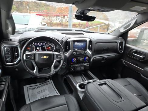 Used 2022 Chevrolet Silverado 2500 LTZ w/ LTZ Convenience Package image 13