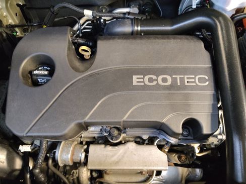 Used 2018 Chevrolet Equinox LT w/ Sun & Infotainment Package image 30