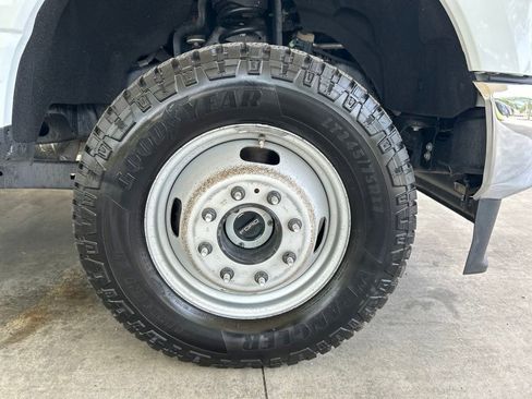 Used 2025 Ford F350 XLT w/ FX4 Off-Road Package AWD/4WD image 23