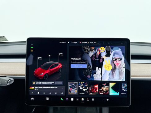 Used 2023 Tesla Model Y Long Range image 24