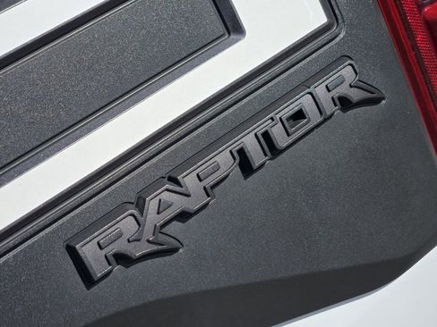 Used 2020 Ford F150 Raptor w/ Equipment Group 802A Luxury AWD/4WD image 10