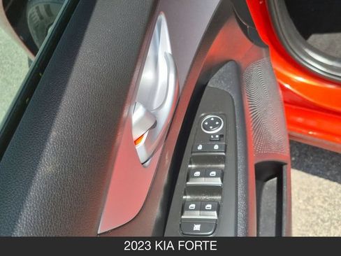 Used 2023 Kia Forte LXS FWD image 12