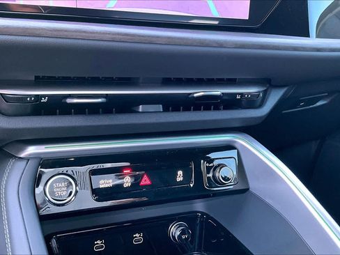 Certified 2025 Audi Q5 Premium Plus w/ Premium Plus AWD/4WD image 27