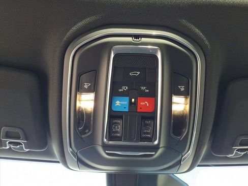 New 2026 Jeep Grand Cherokee L 4WD image 23