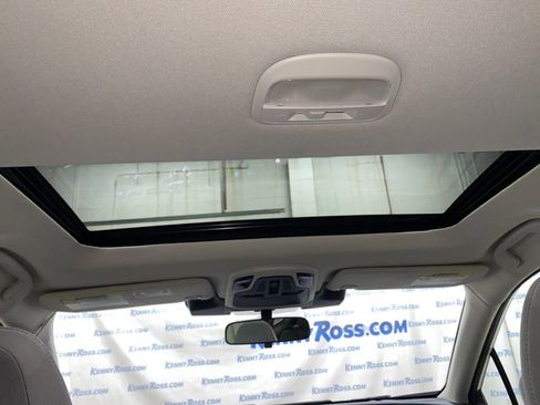 Certified 2023 Subaru Outback Premium image 29