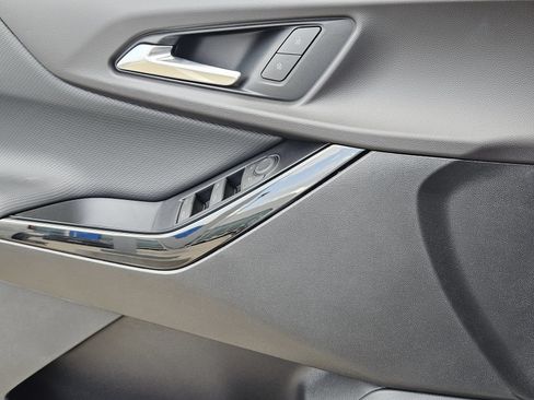 New 2027 Chevrolet Equinox LT FWD image 22