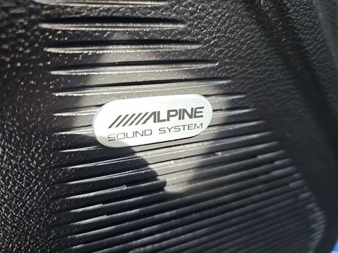 Used 2019 Dodge Challenger R/T Scat Pack RWD image 19