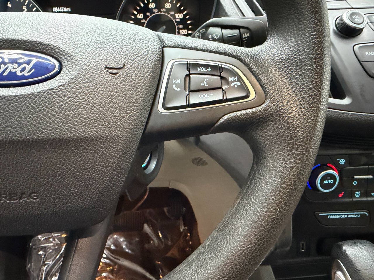 Used 2018 Ford Escape SE FWD image 24