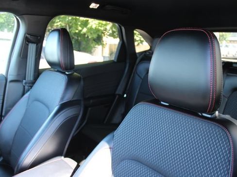 Used 2025 Ford Escape ST-Line Select w/ Tech Pack #2 AWD/4WD image 15