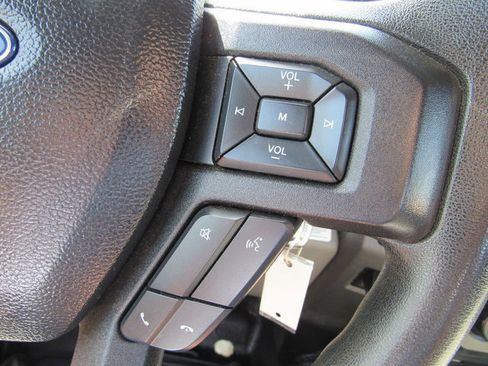 Used 2021 Ford F550 4x4 Regular Cab Super Duty image 44