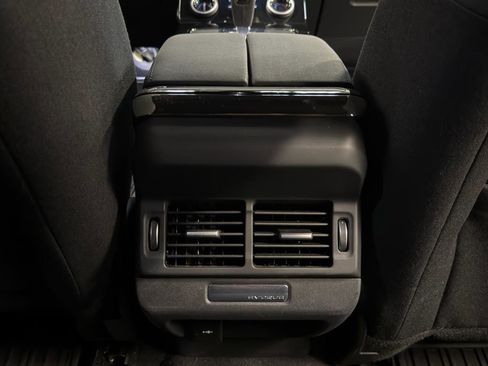 Used 2023 Land Rover Range Rover Evoque HST image 24