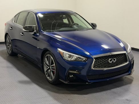Used 2017 INFINITI Q50 Sport RWD image 4